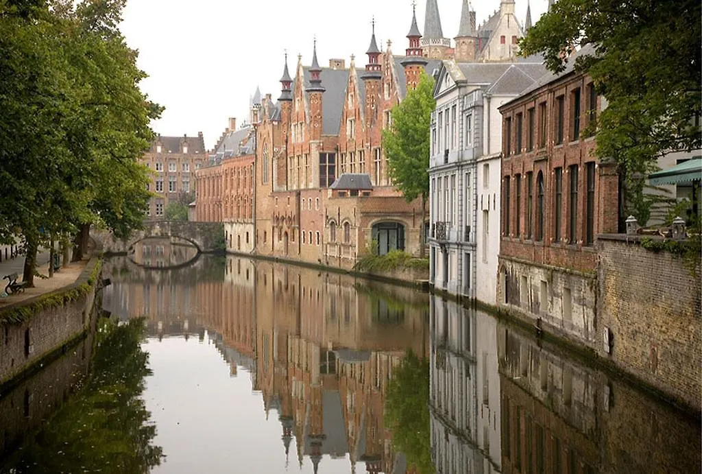 Boutique Hotel Die Swaene Brugge 4*,