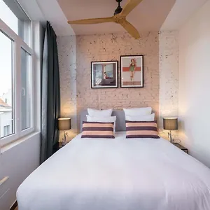 Apartment Pink Pigeon Antwerpen